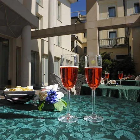 Duca D'aosta 4*