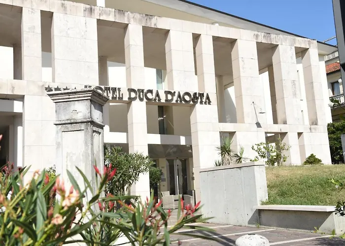 Duca D'aosta 4*