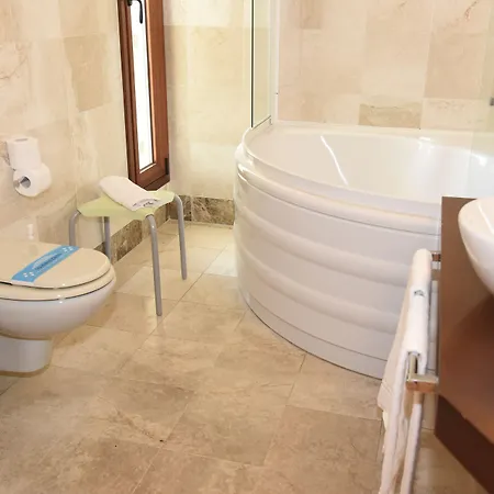 Duca D'aosta 4*