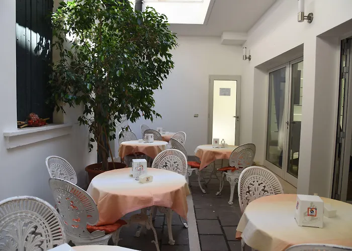 Duca D'aosta Hotel 4*